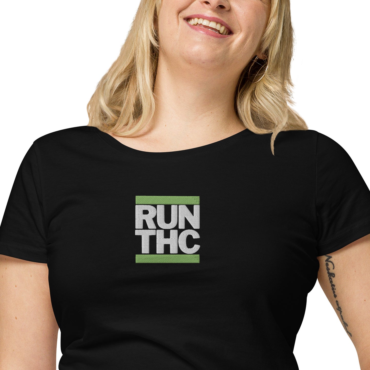 RUN THC | Women's | Basic T-Shirt | 100% Organic Cotton | Slim Fit | Green Logo